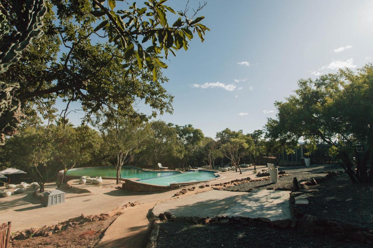 Pecan Bush Lodge Magaliesburg Bagian luar foto